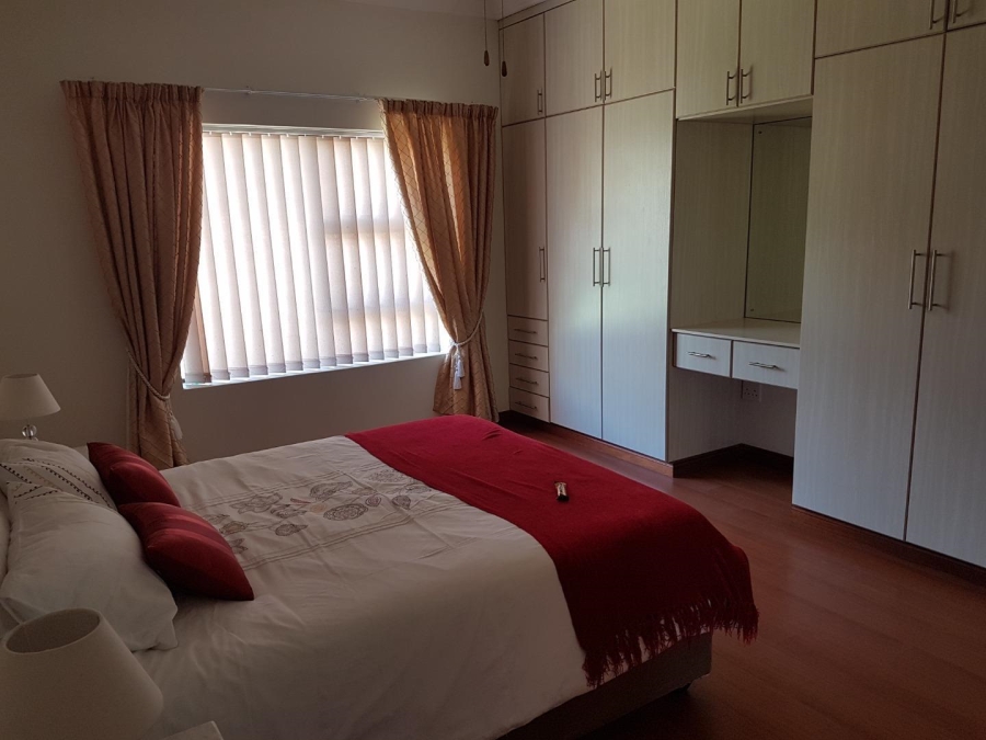 6 Bedroom Property for Sale in Hartenbos Heuwels Western Cape